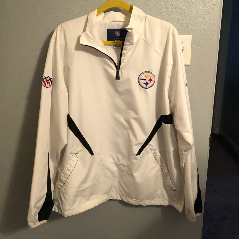 Pittsburgh Steelers Men’s 1/4 Zip Windbreaker